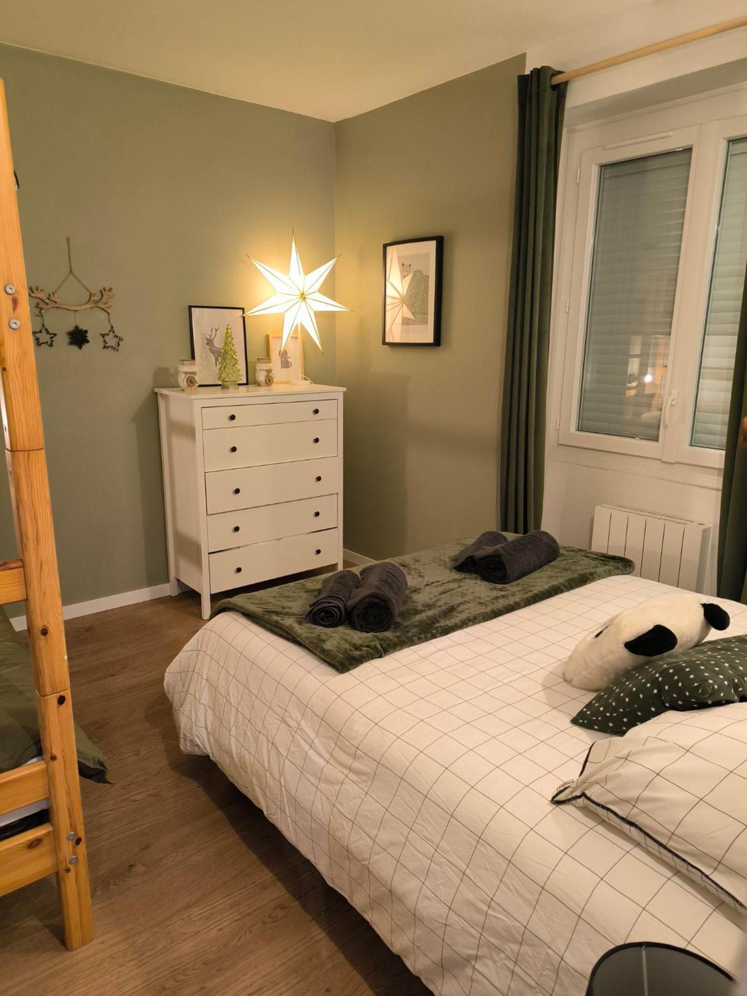 Lodge Loupau Maga Bagneres-de-Luchon Bagian luar foto