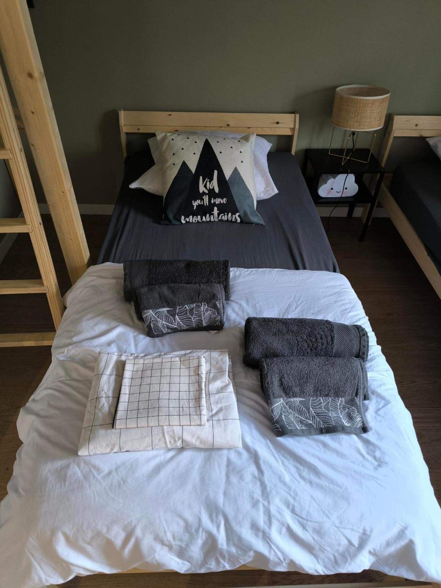 Lodge Loupau Maga Bagneres-de-Luchon Bagian luar foto