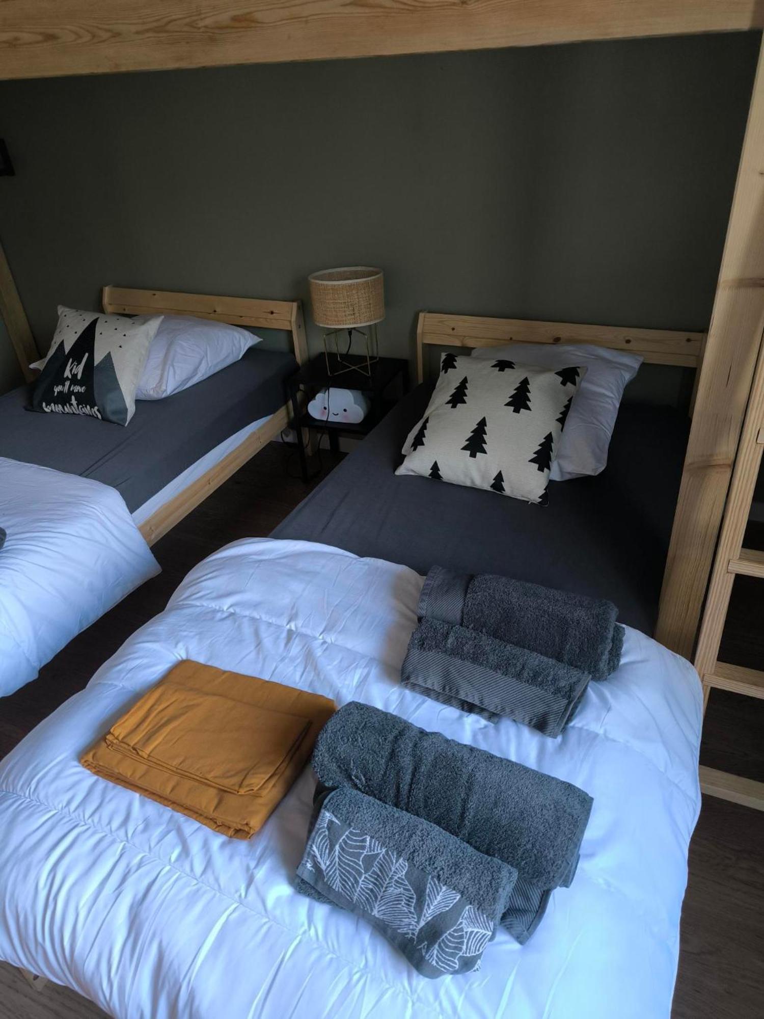 Lodge Loupau Maga Bagneres-de-Luchon Bagian luar foto